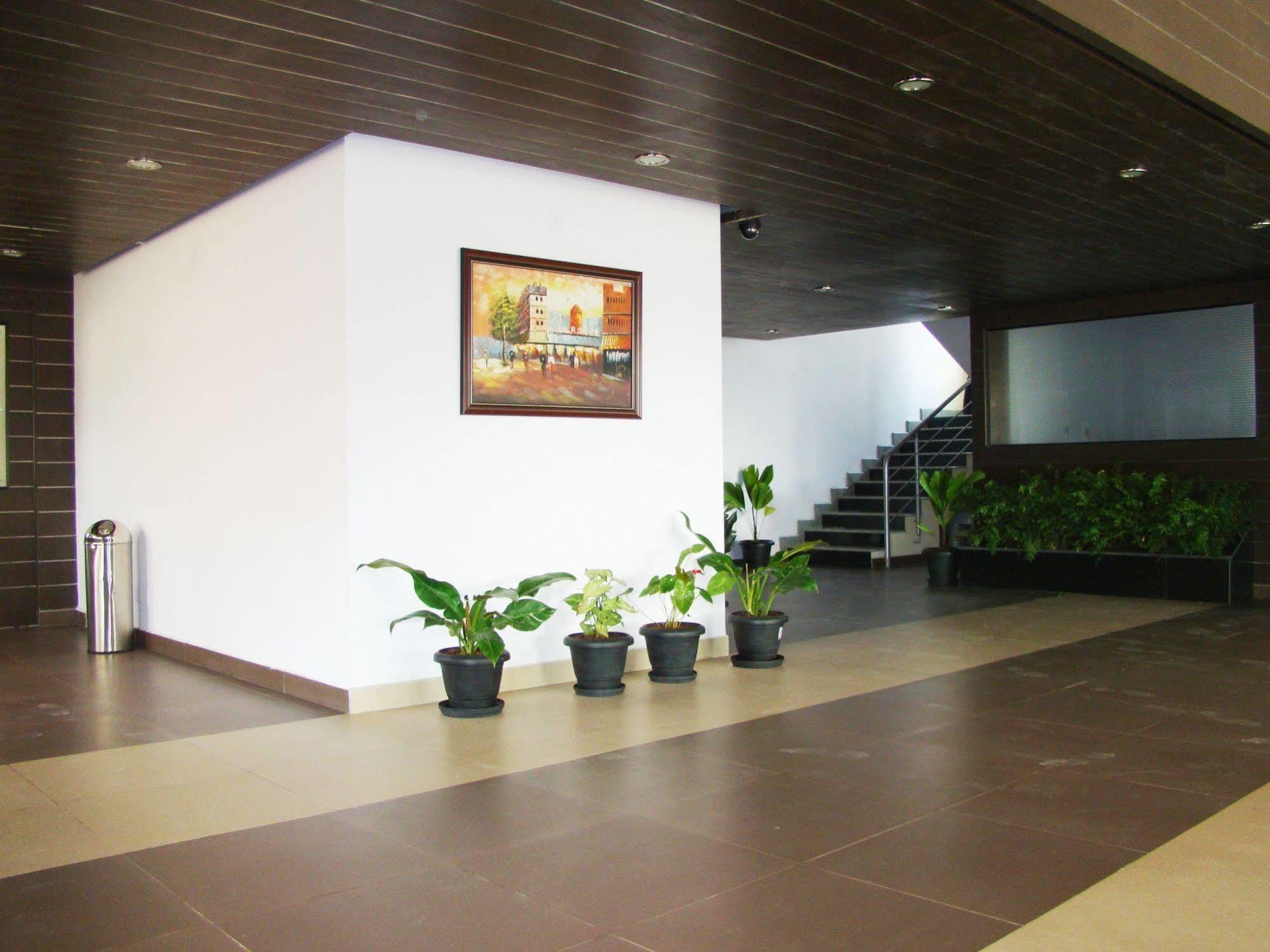 ซิกนัม ซิตี้สเคป แกรนด์ บี บังกาลอร์ Hotel ภายนอก รูปภาพ